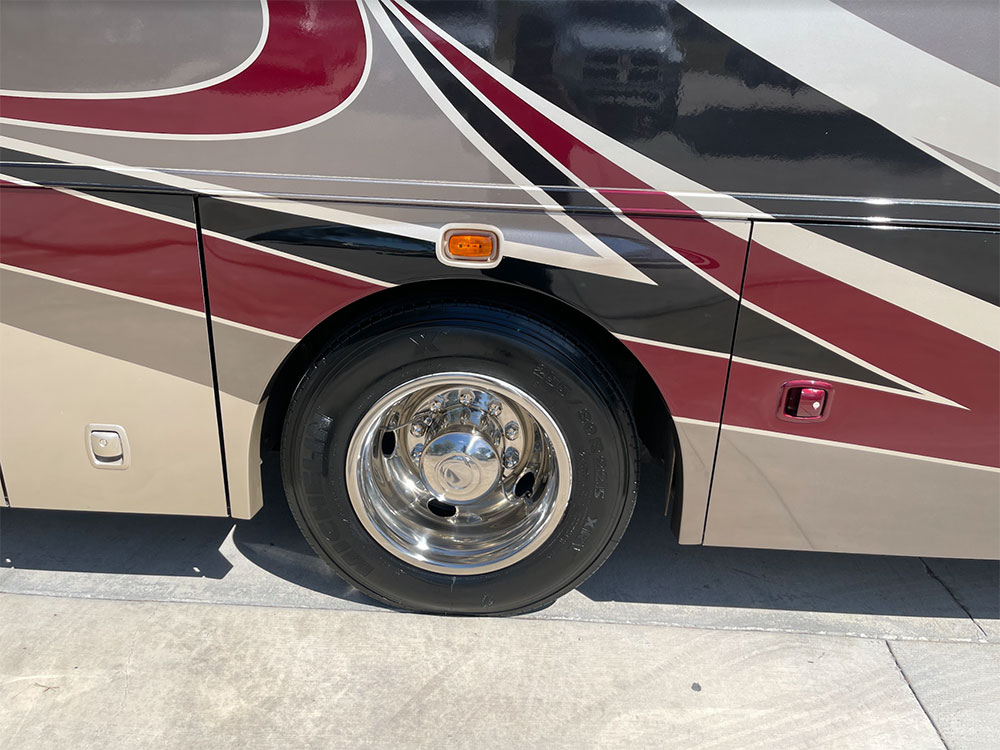 rv with newly repaired wheel well area from elite rv